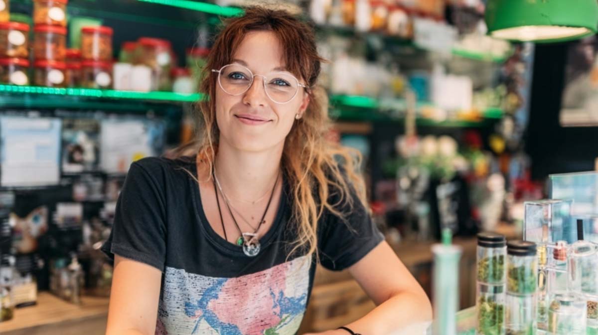 Vape nach Weisheitszahn OP: Schmerzen, Risiken & Heilung